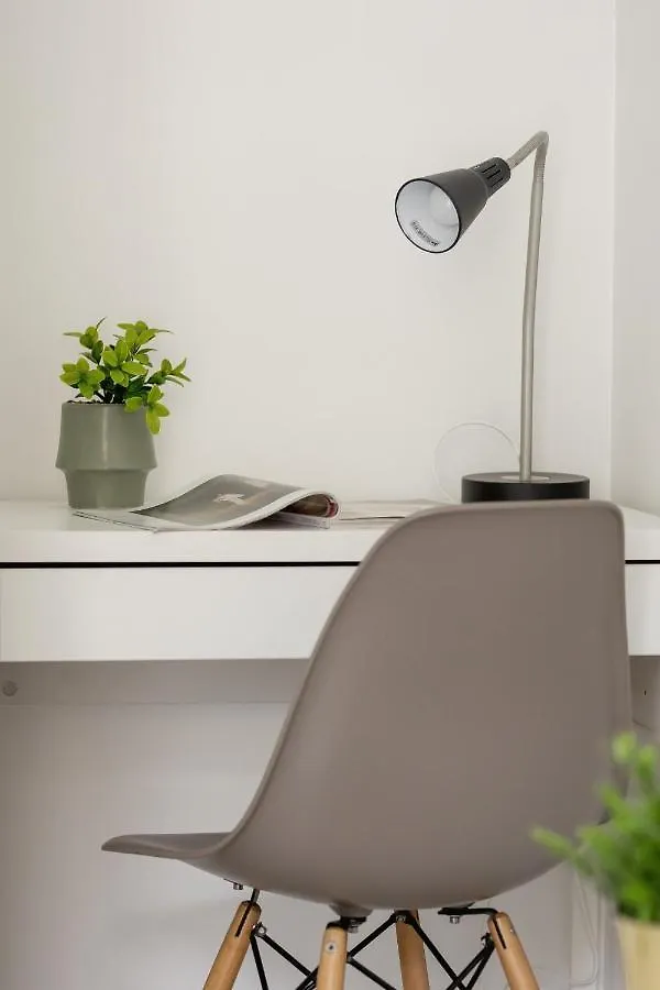 Cozy Apartment Aleja Kijowska In Cracow By Noclegi Renters Krakov